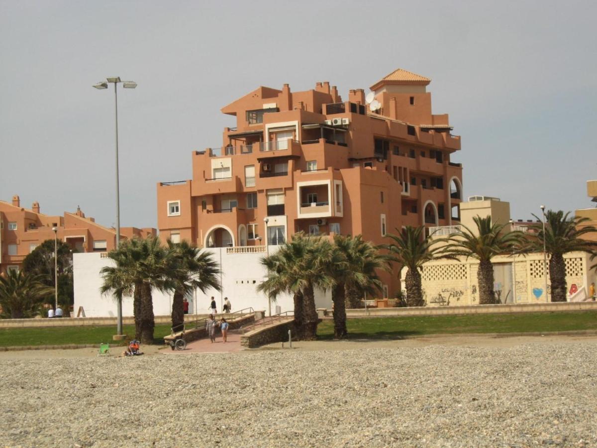 Apartamento En Primera Linea De Playa, Con Vistas A La Playa Y Con Wifi Roquetas de Mar Dış mekan fotoğraf